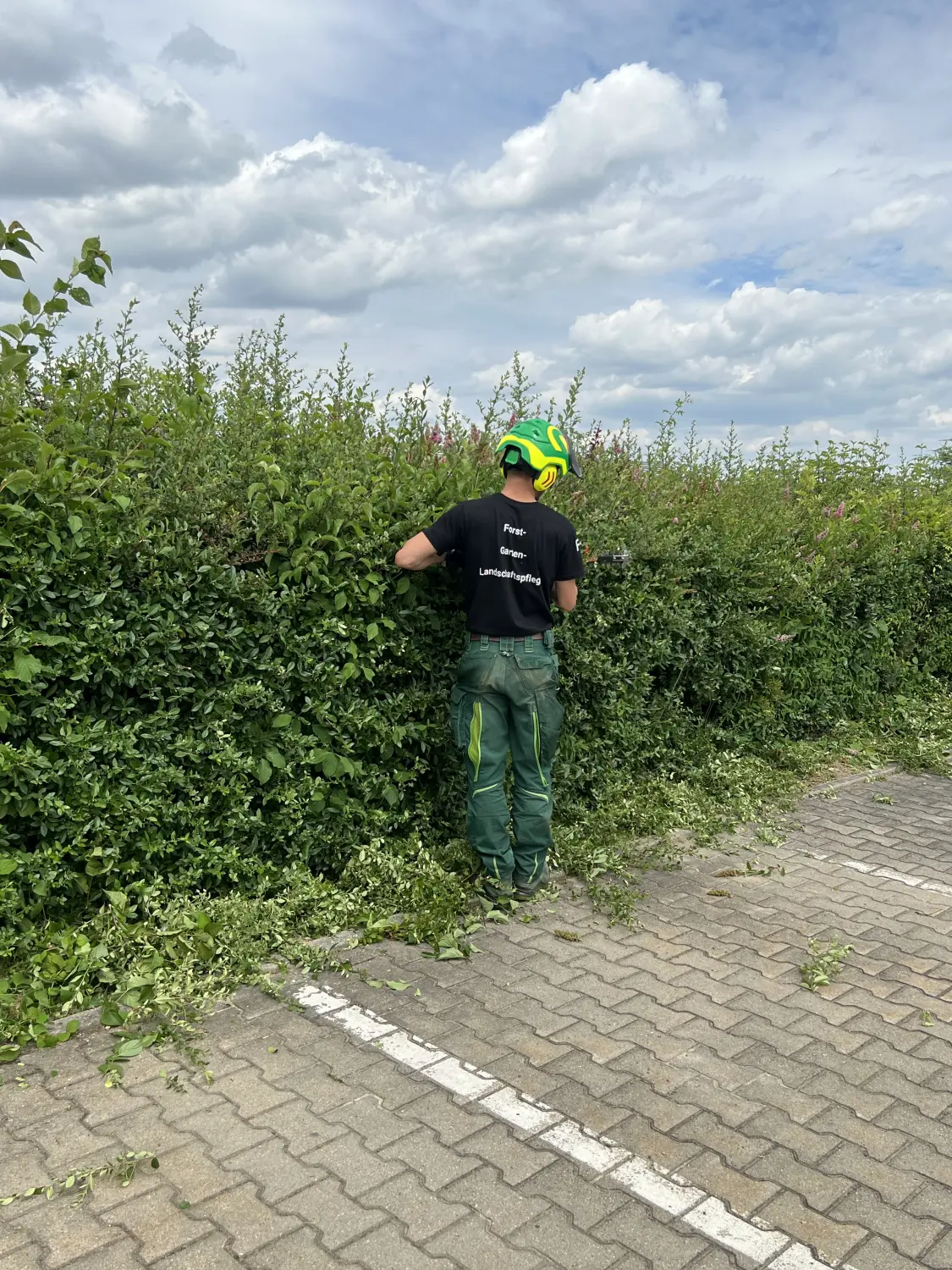 Gartenarbeit von Forst-Garten-Landschaftspflege Christoph Göckritz